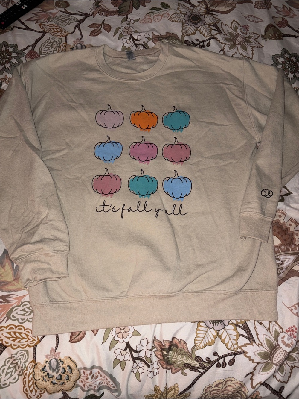 629 Apparel Cream Crewneck with Pastel Pumpkin Grid Graphic SZ L
